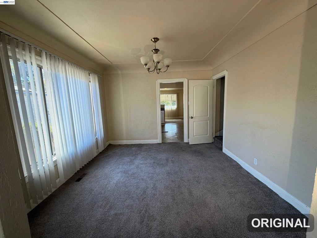7 Howard Ave Property Photo 10