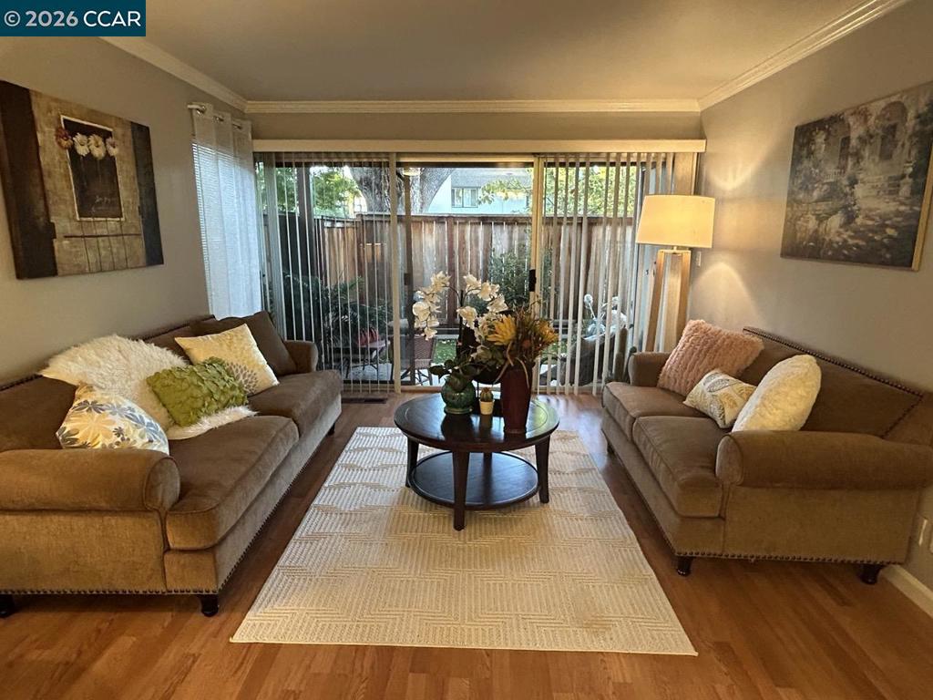 34 Massolo Dr B Property Photo 1