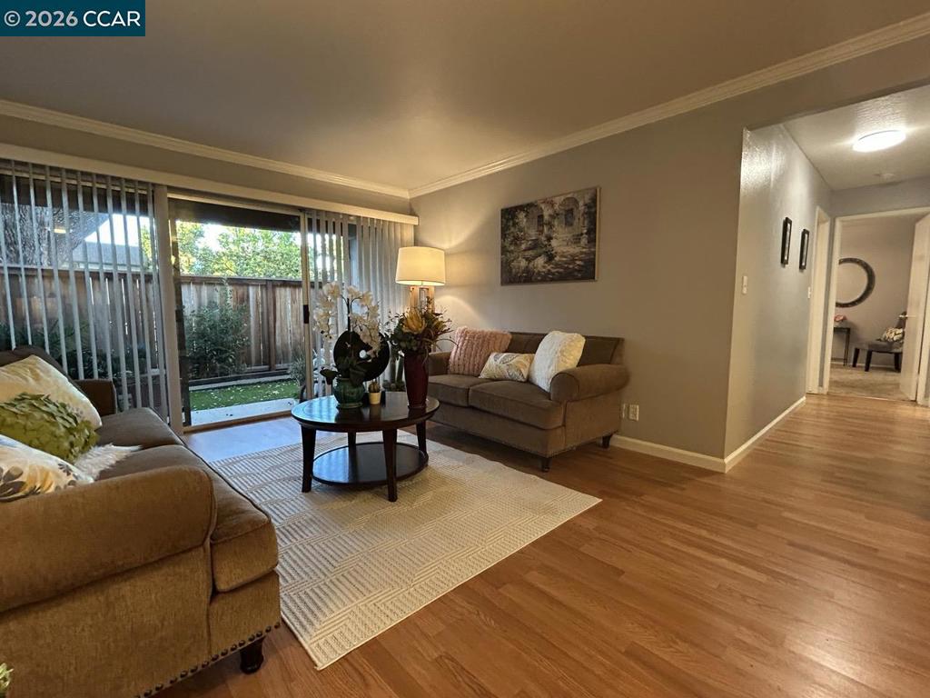 34 Massolo Dr B Property Photo 2