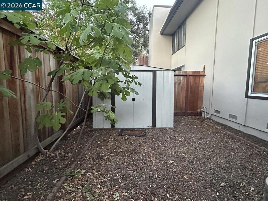 34 Massolo Dr B Property Photo 31