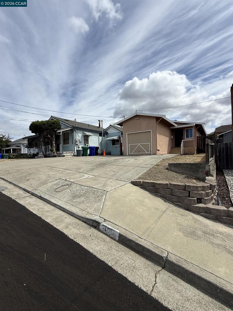 363 365 Pinole Ave Property Photo 1