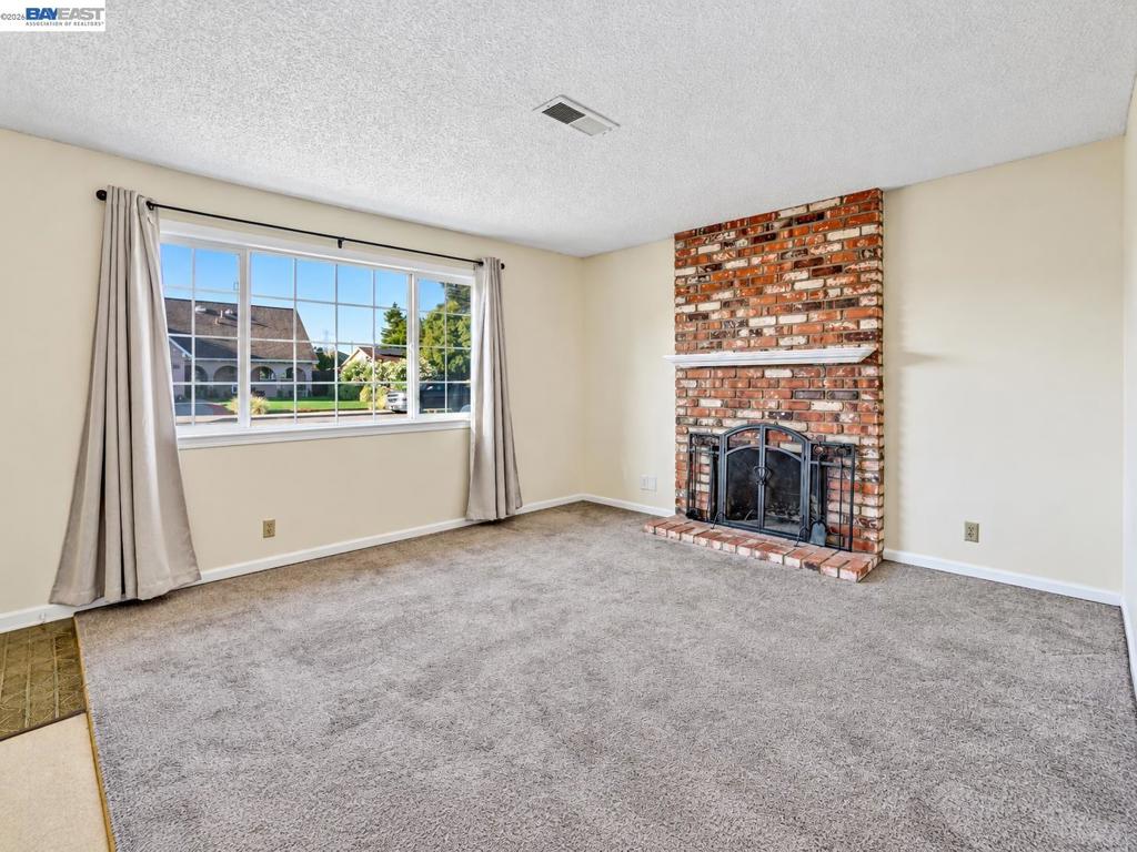 5522 Firestone Rd Property Photo 3