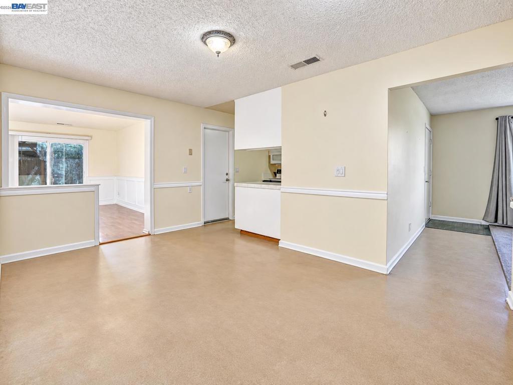 5522 Firestone Rd Property Photo 5