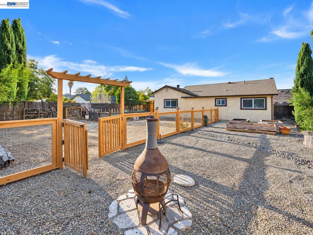 5522 Firestone Rd Property Photo 19