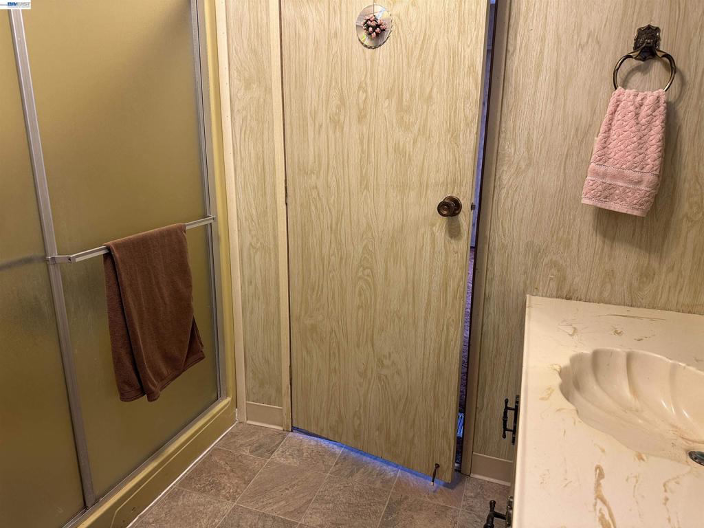 965 New England Village Dr. Property Photo 26