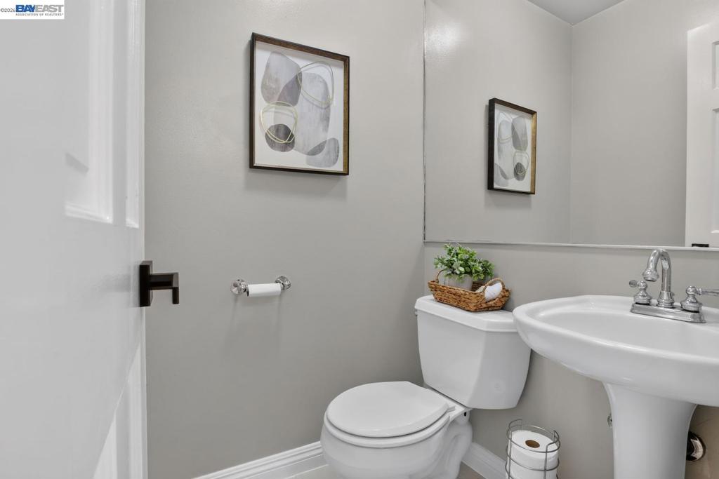 4571 Ewing Rd Property Photo 23