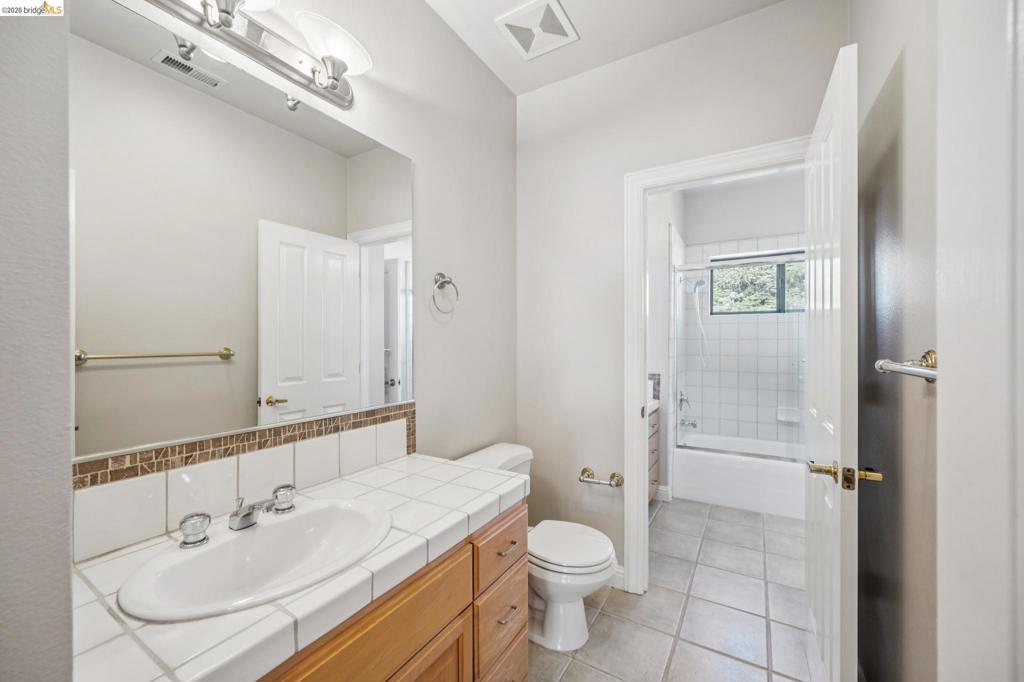 1920 Joseph Dr Property Photo 37