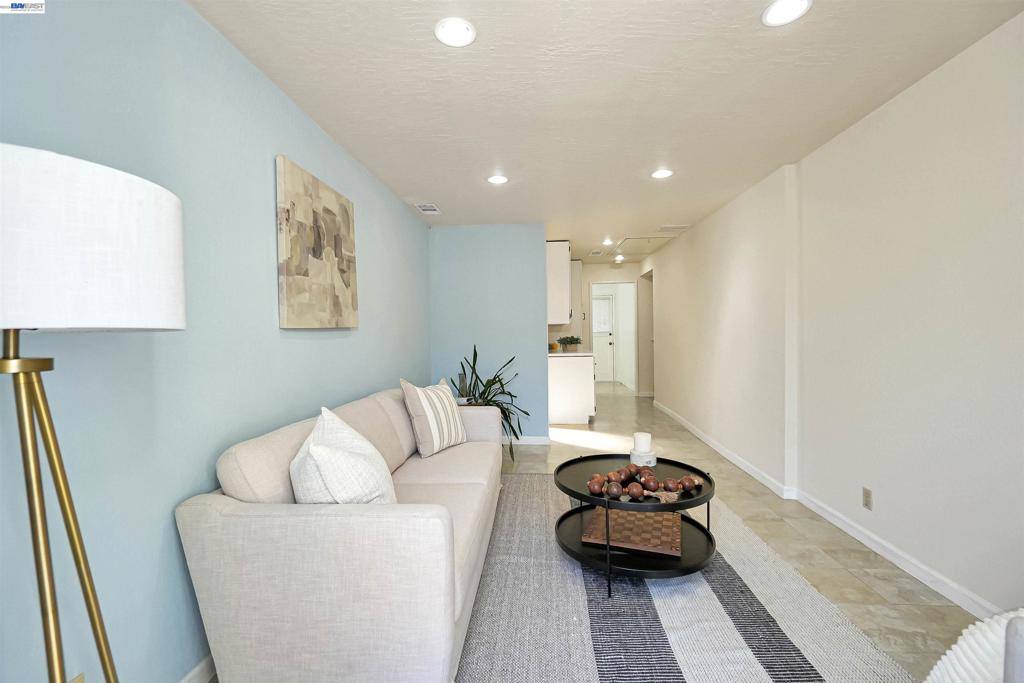 1620 East Ave Property Photo 67