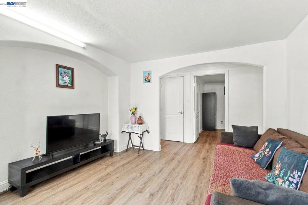 6239 Dairy Ave Property Photo 5