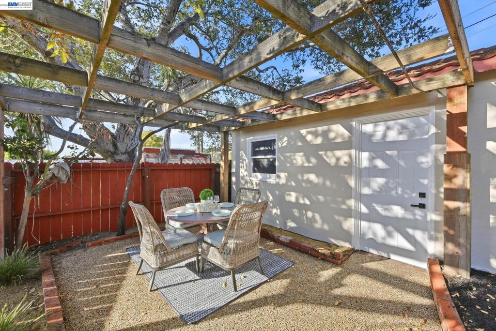 1384 Graff Avenue Property Photo 28