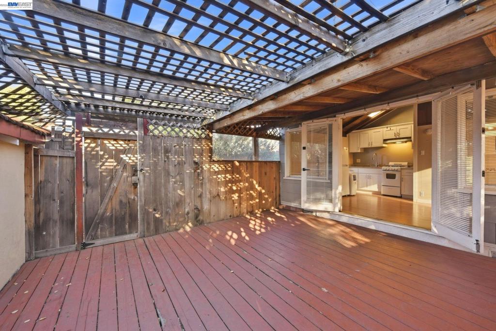 1384 Graff Avenue Property Photo 32