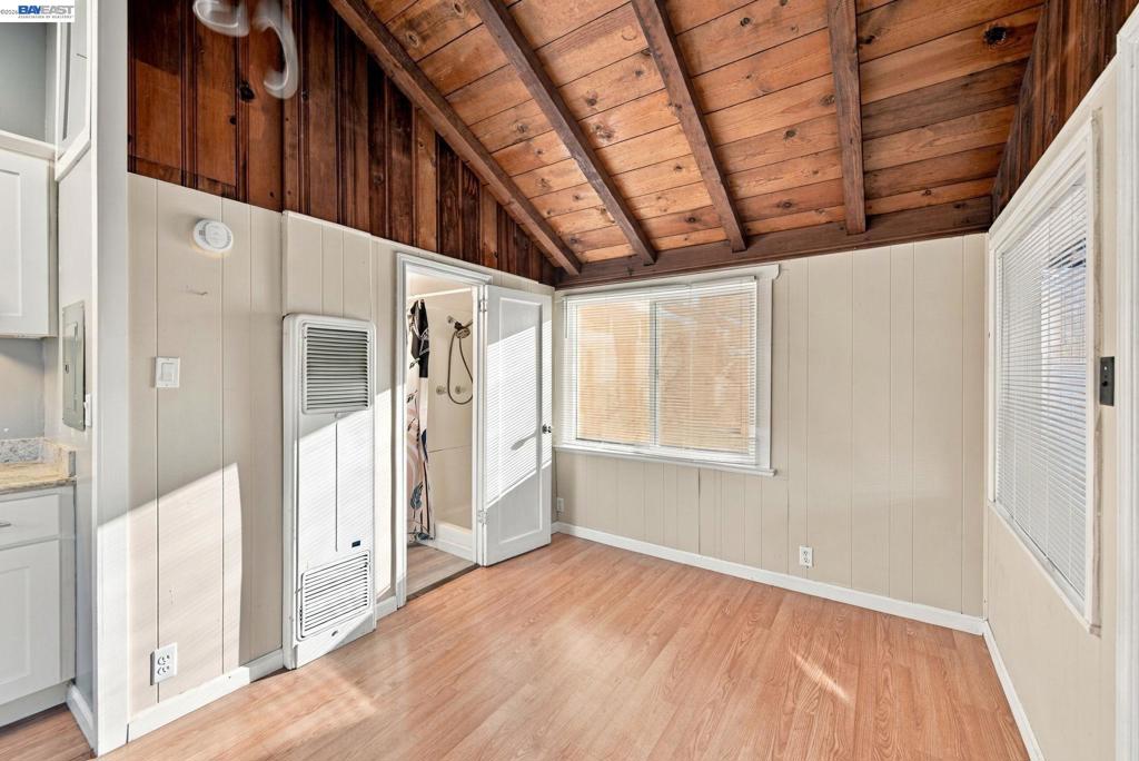 1384 Graff Avenue Property Photo 38