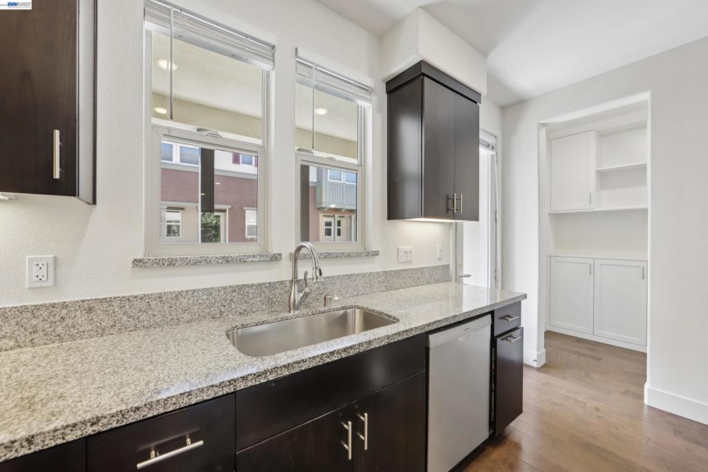 457 Diller Street Property Photo 23