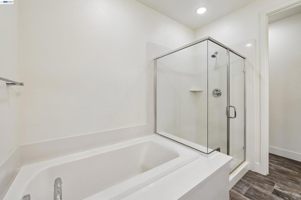 457 Diller Street Property Photo 31