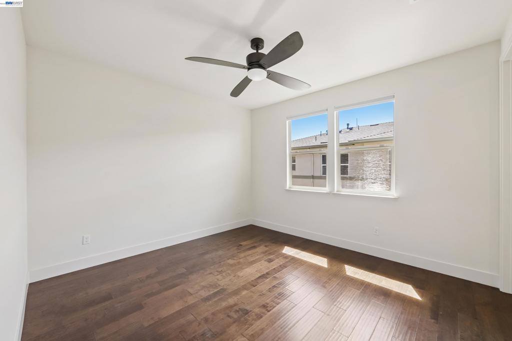 457 Diller Street Property Photo 34