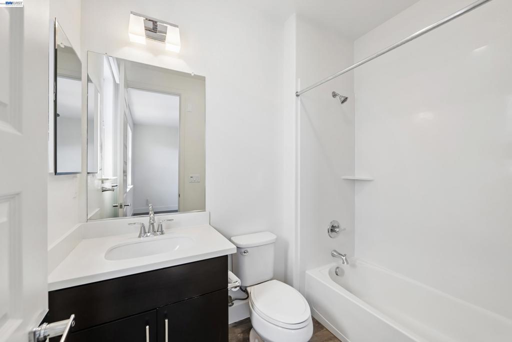 457 Diller Street Property Photo 36
