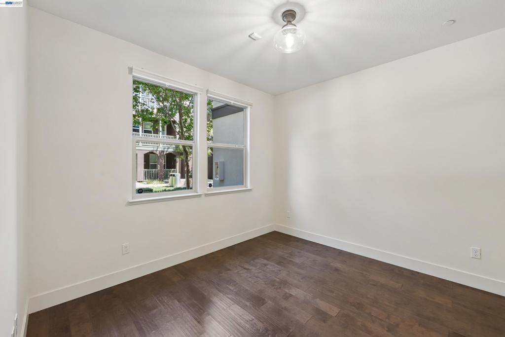 457 Diller Street Property Photo 40