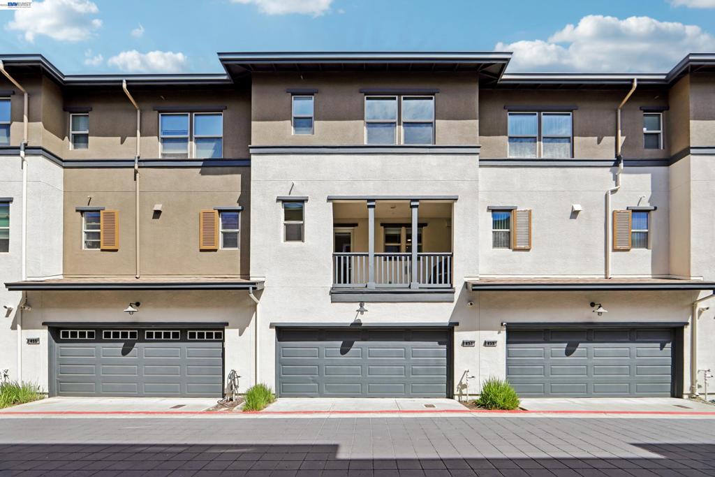 457 Diller Street Property Photo 45