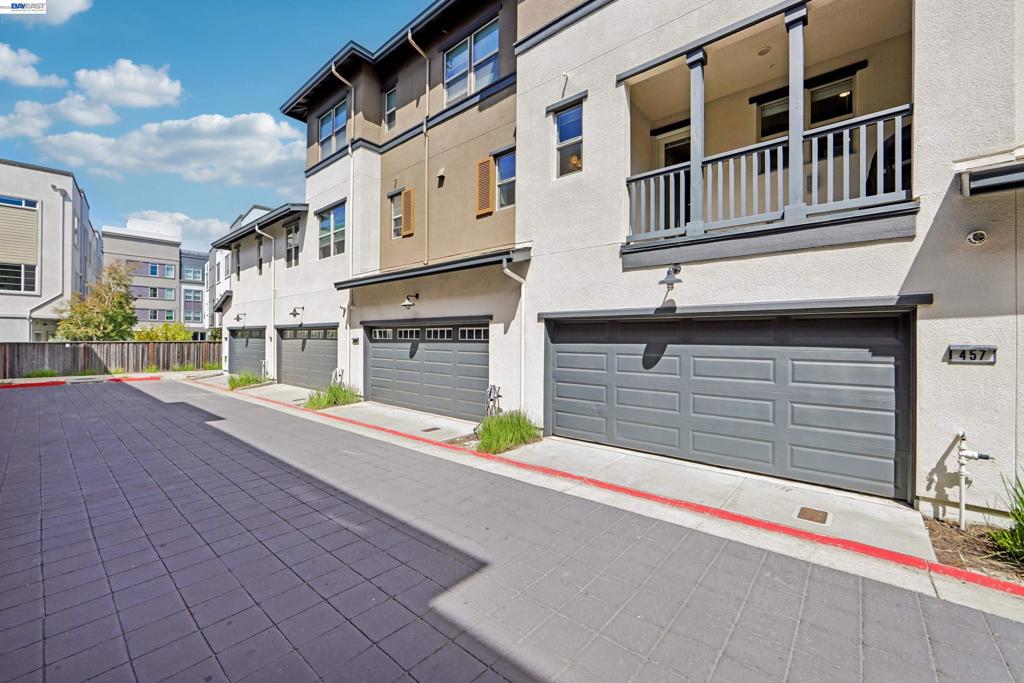 457 Diller Street Property Photo 46