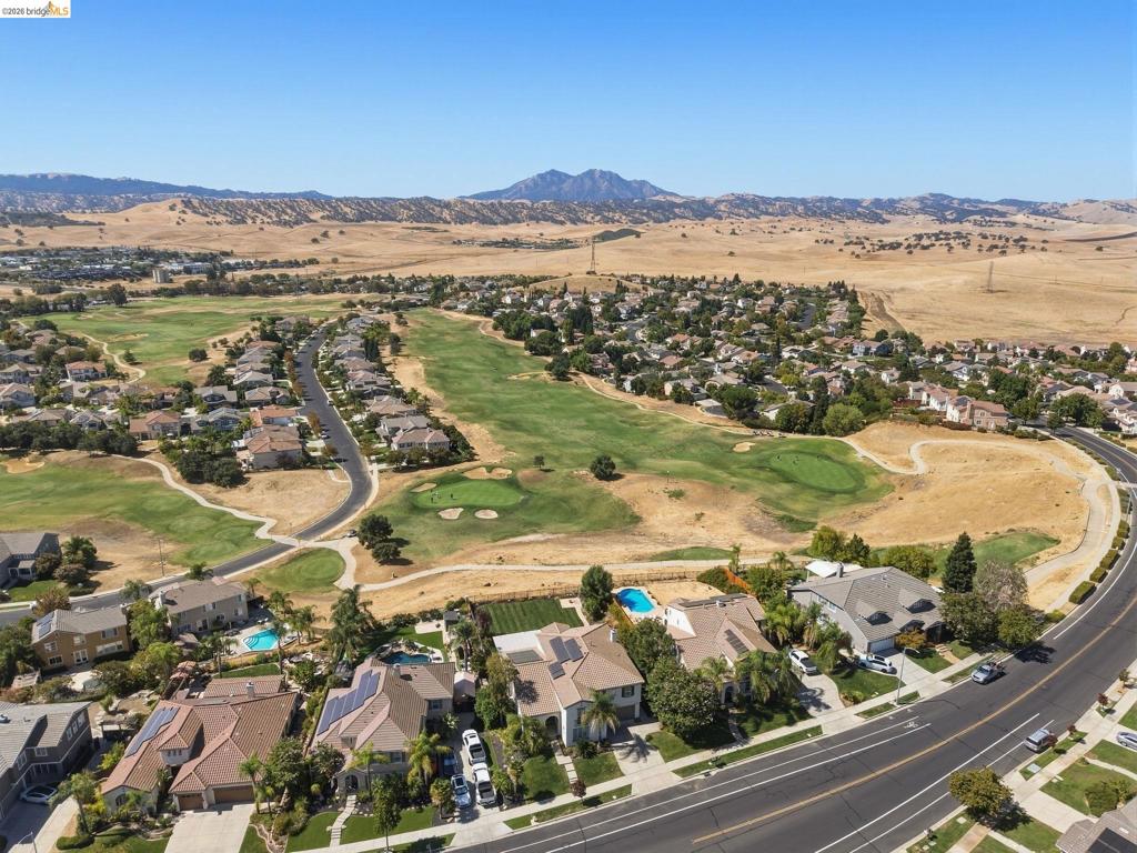 171 E Country Club Dr Property Photo 86