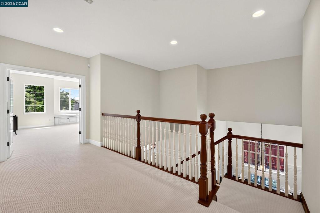 3086 Hastings Way Property Photo 43