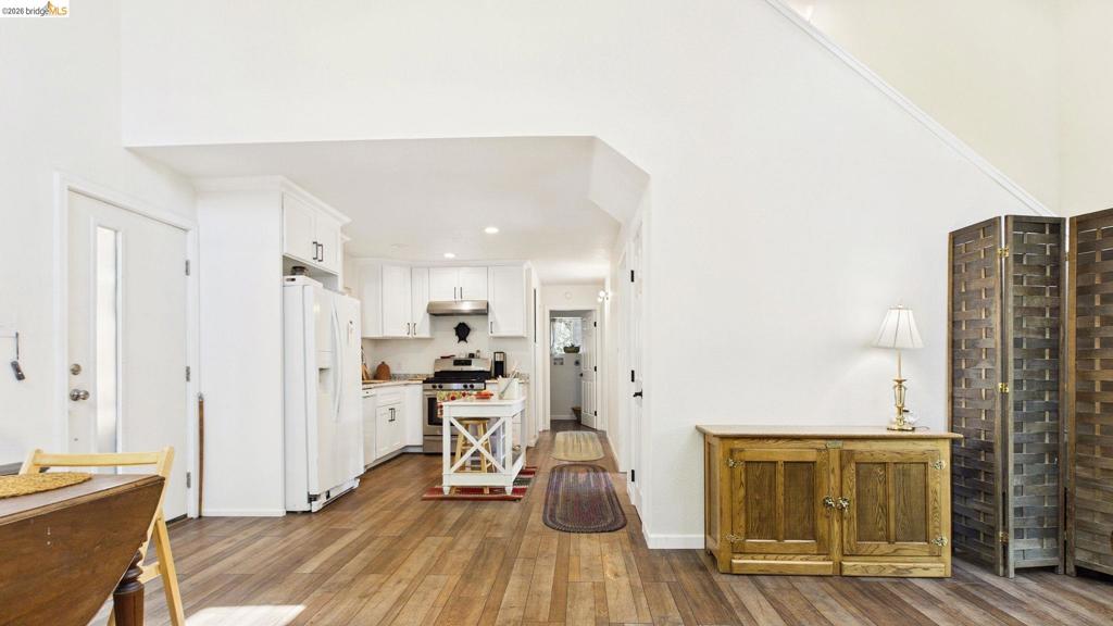 17093 Palomino Ln Property Photo 8