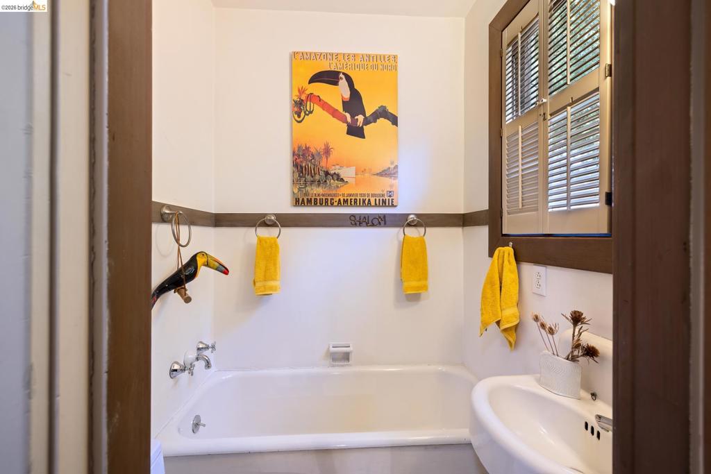 785 San Luis Rd Property Photo 44