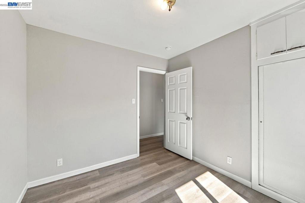 37064 Elm St Property Photo 23