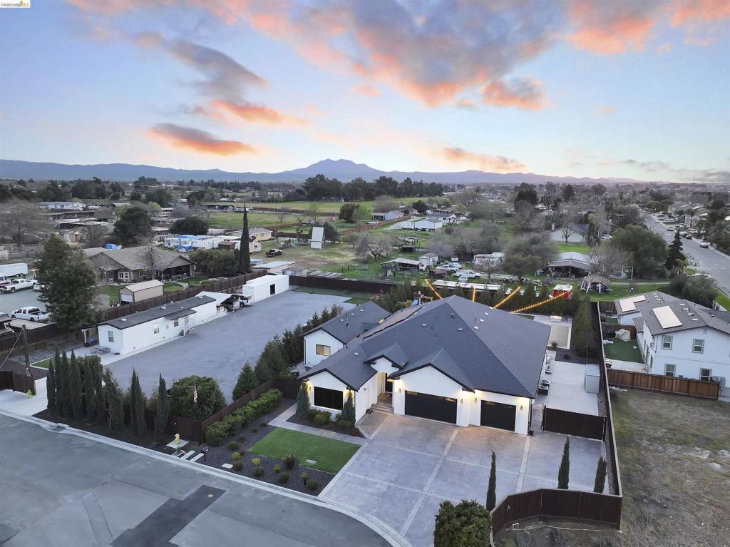 41148468 Property Photo 2