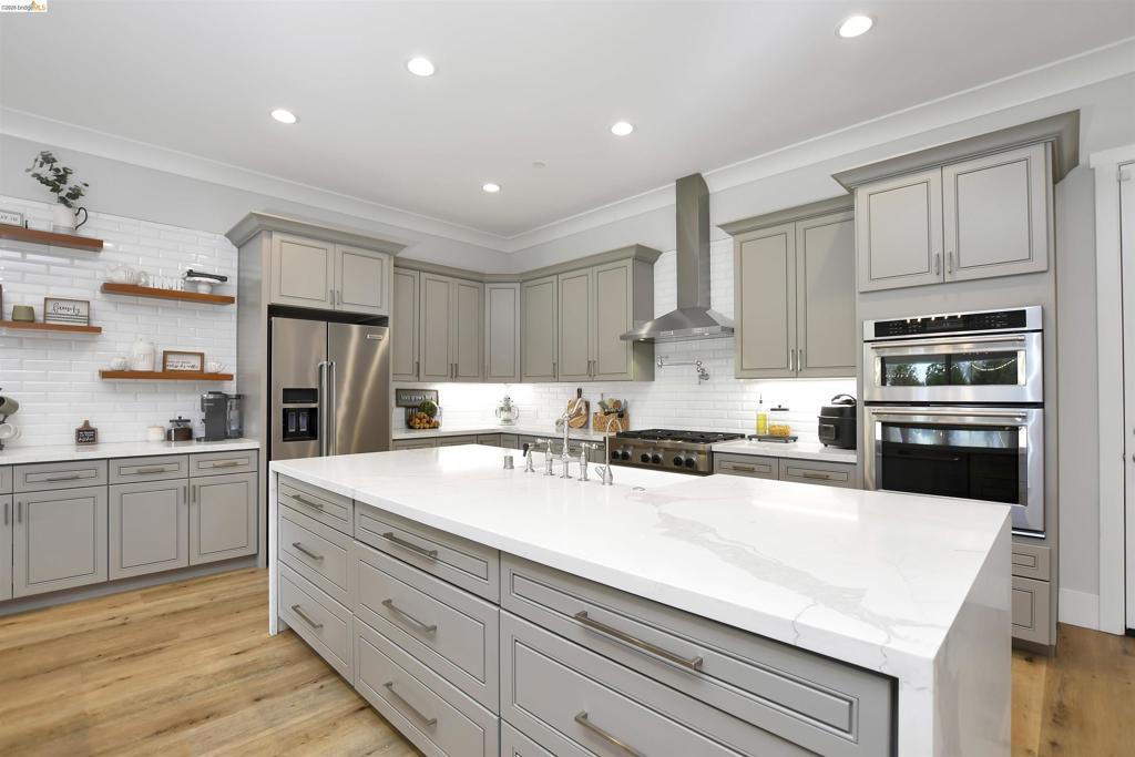 41148468 Property Photo 13