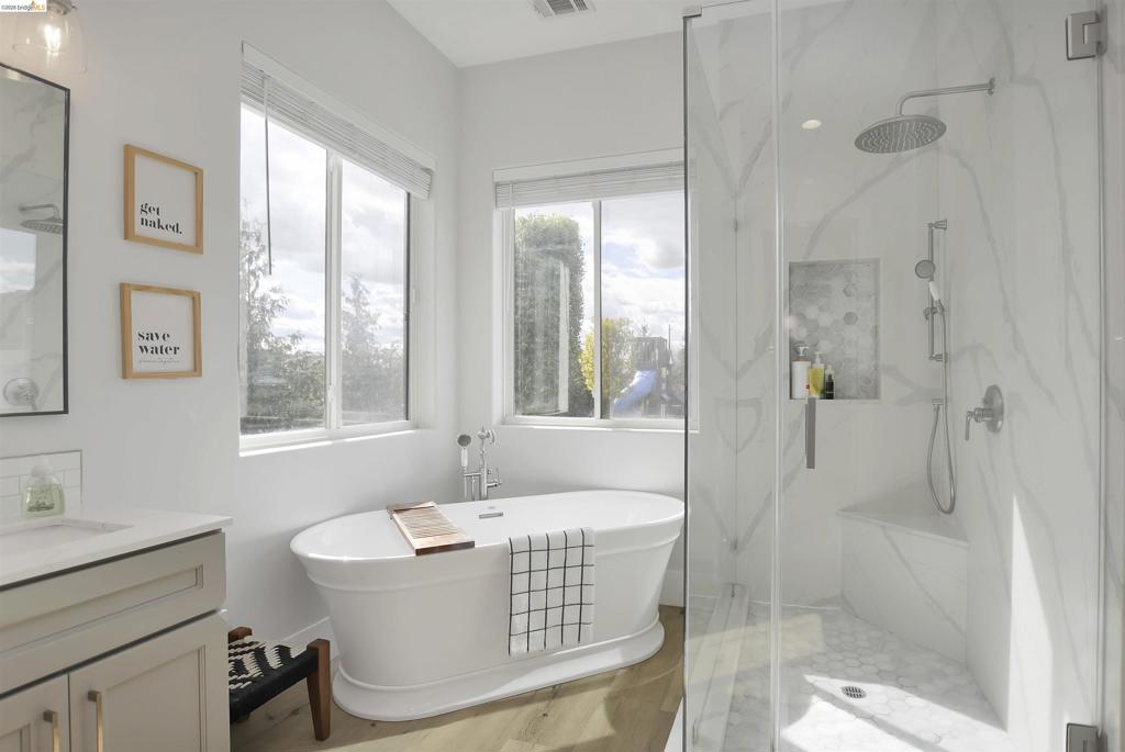 41148468 Property Photo 20