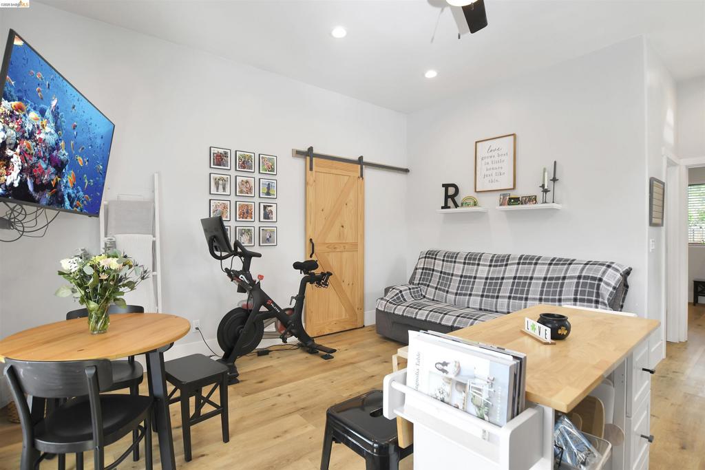 41148468 Property Photo 42