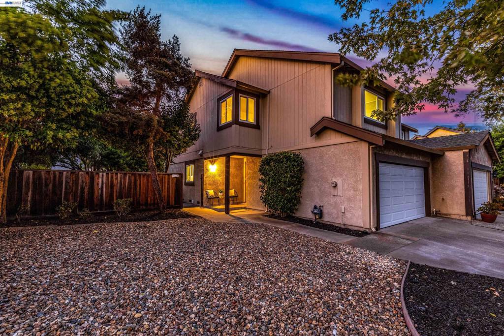 5416 Moonflower Way Property Photo 1
