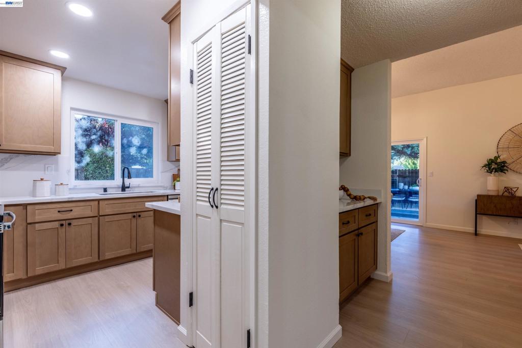 5416 Moonflower Way Property Photo 10