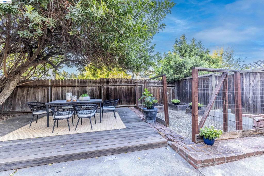 5416 Moonflower Way Property Photo 32