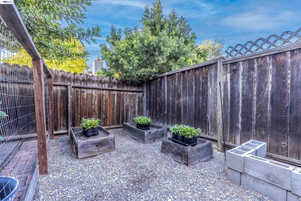 5416 Moonflower Way Property Photo 37