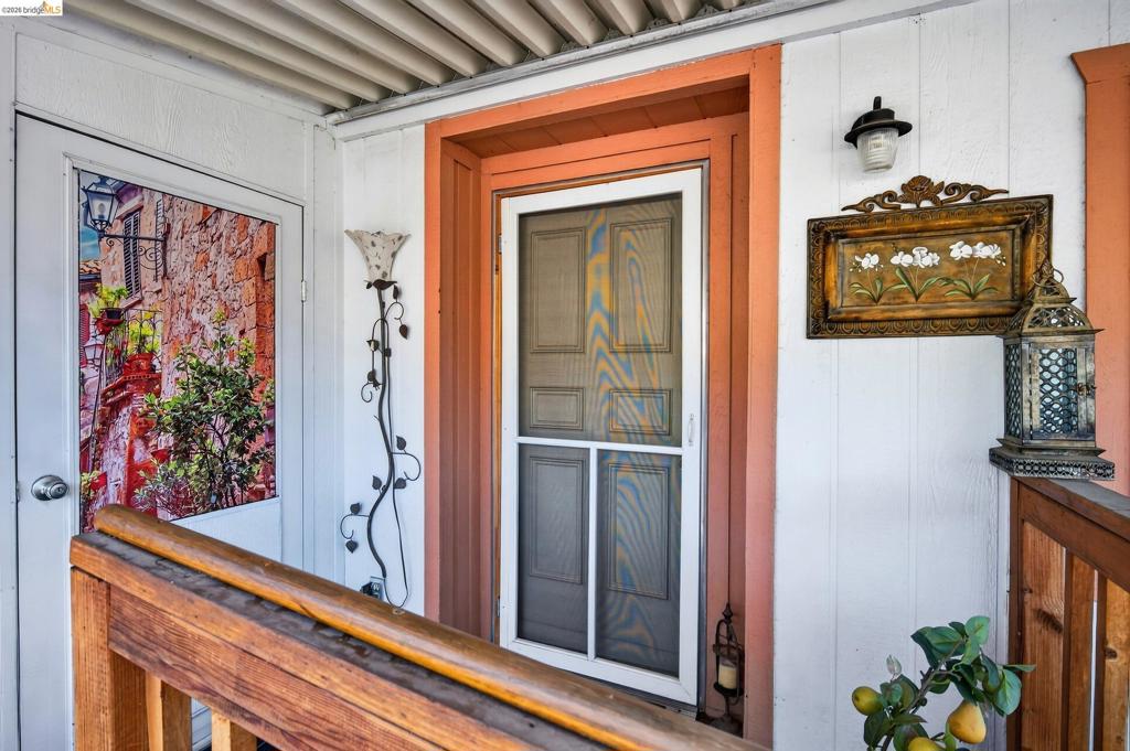 3654 Shelly Ln Property Photo 5