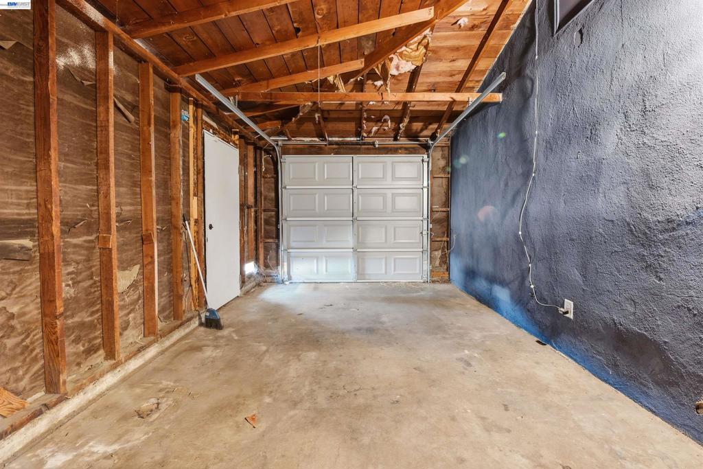 1223 W Santa Fe Ave Property Photo 13