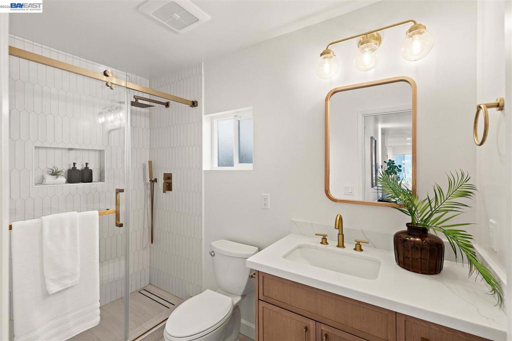 2558 Pantalis Ct Property Photo 23