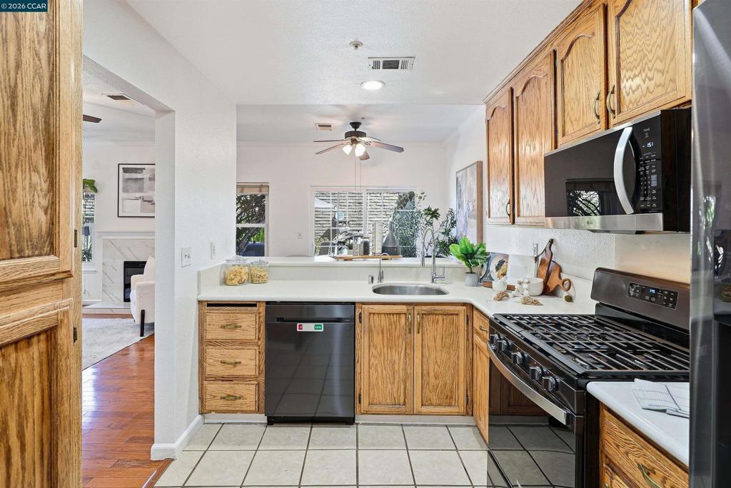 142 Harris Cir Property Photo 11