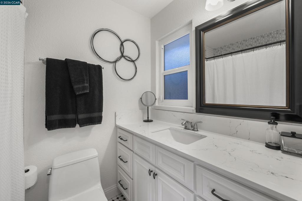 3144 Roundhill Rd Property Photo 30