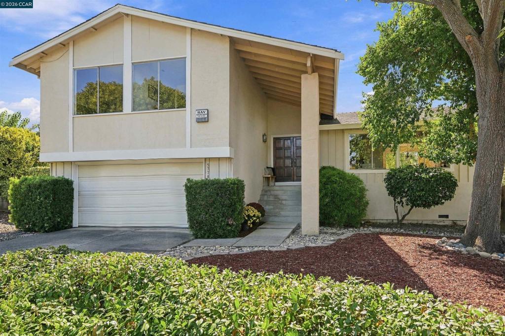 5378 Meadow Wood Place Property Photo 1