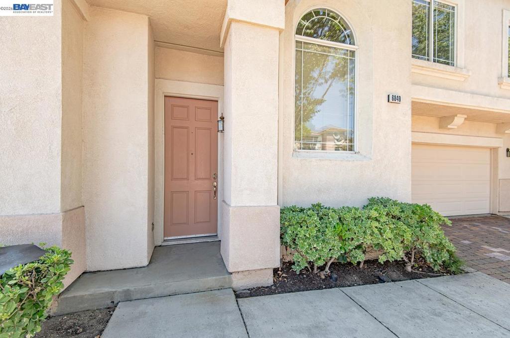 6849 Tiffany Common Property Photo 4