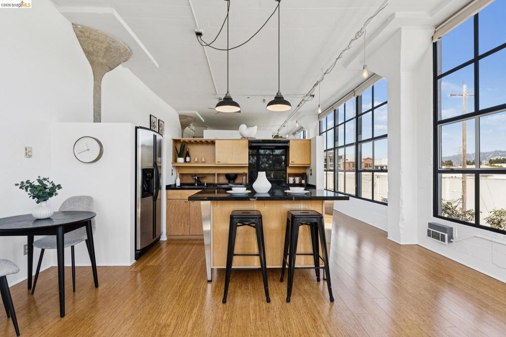 1500 Park Ave 328 Property Photo 9