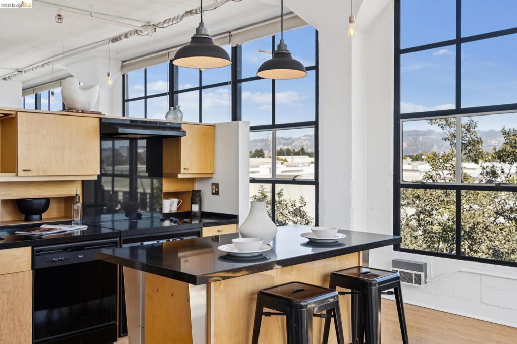 1500 Park Ave 328 Property Photo 14