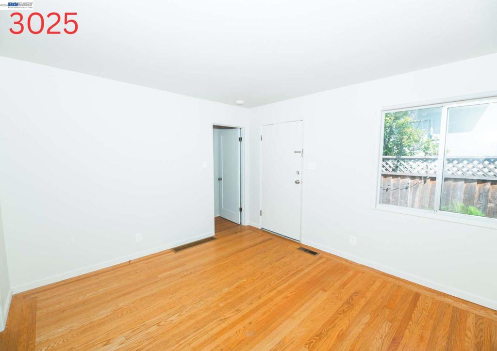 3027 Yolo Ave Property Photo 34