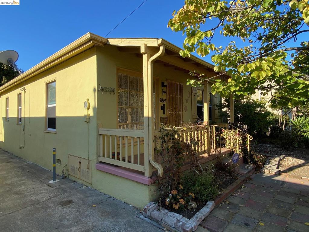 2814 Roosevelt Ave Property Photo 3