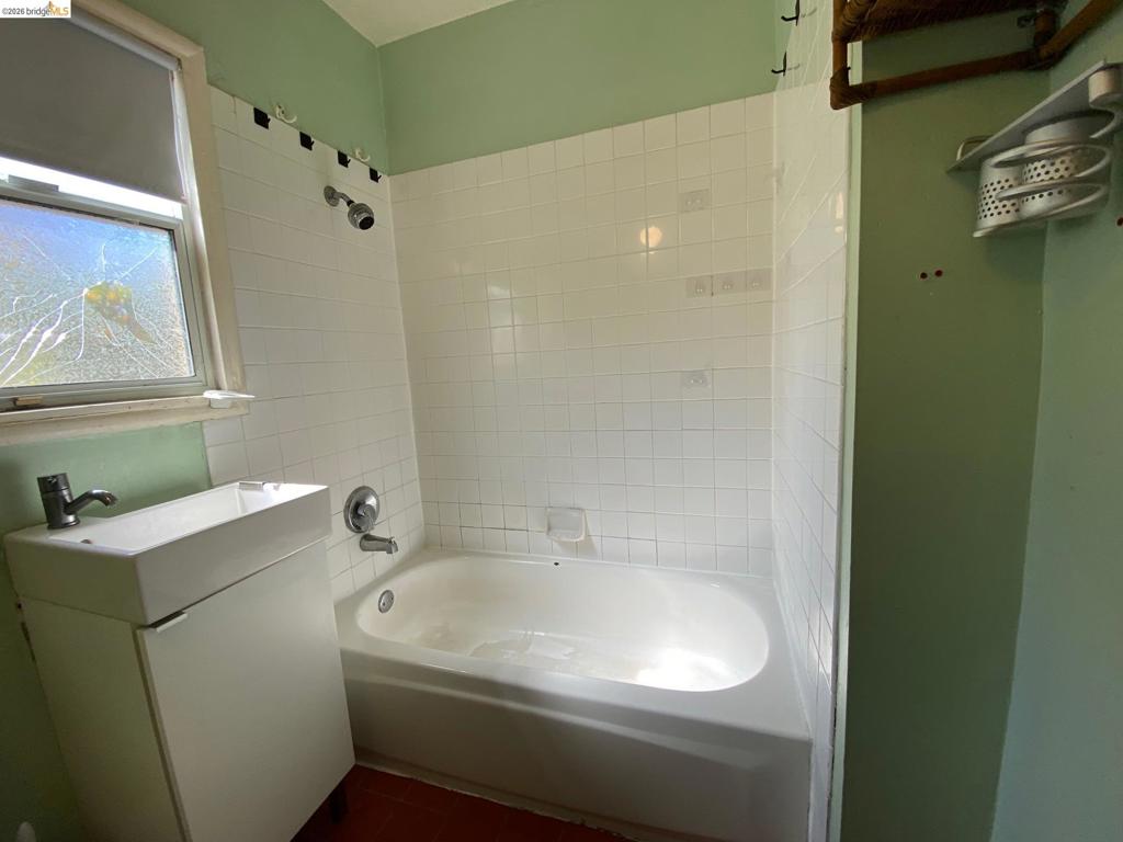 2814 Roosevelt Ave Property Photo 13