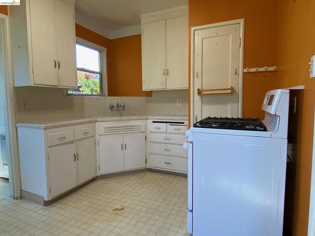 2814 Roosevelt Ave Property Photo 18