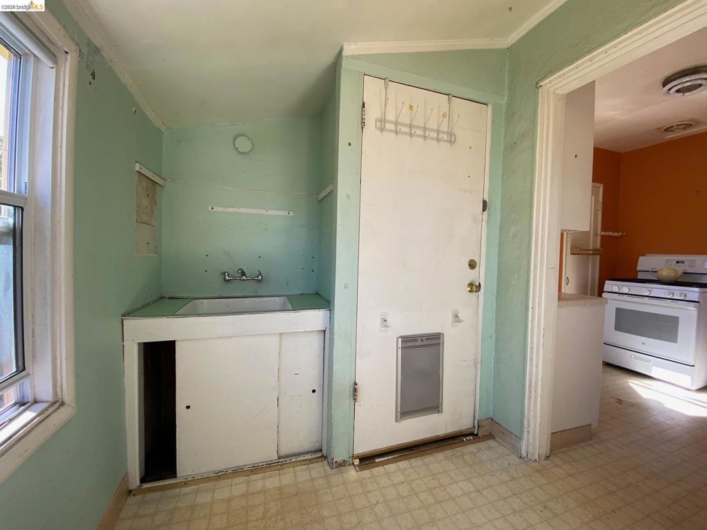 2814 Roosevelt Ave Property Photo 20